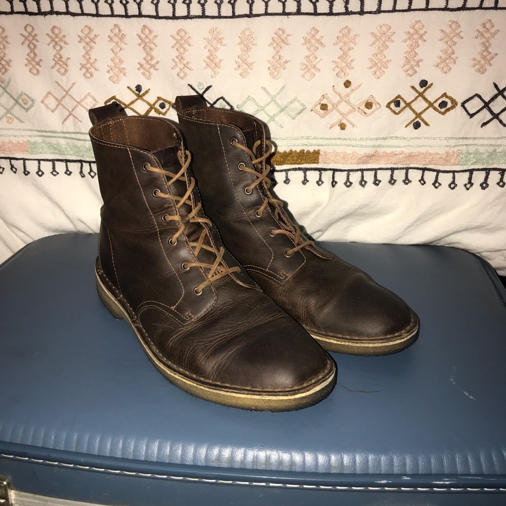 Clark’s Originals Desert Mali Boot. Beeswax